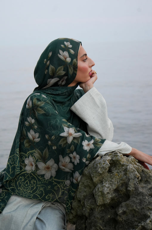 Petite or Standard? A Simple Guide to Hijab Sizing